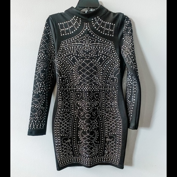 Dresses & Skirts - Geometric Rhinestone Long Sleeve LBD Party Dress